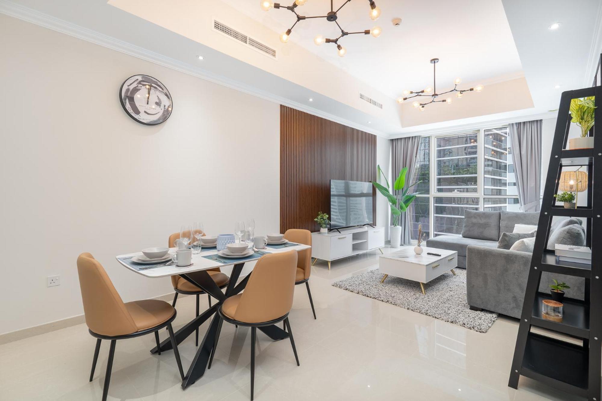 Heaven Crest Vacation Homes Downtown - Studio And 1 Bedroom Suites 2 Minute Walk To Dubai Mall And Burj Khalifa エクステリア 写真