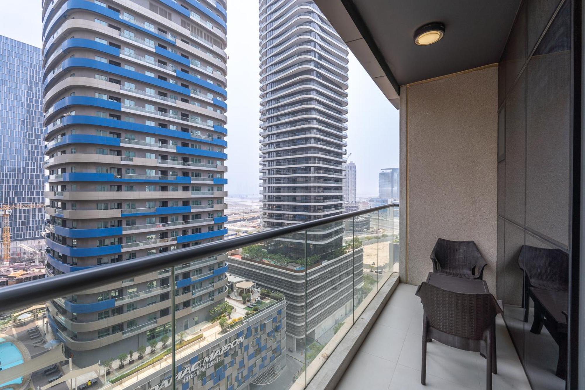 Heaven Crest Vacation Homes Downtown - Studio And 1 Bedroom Suites 2 Minute Walk To Dubai Mall And Burj Khalifa エクステリア 写真