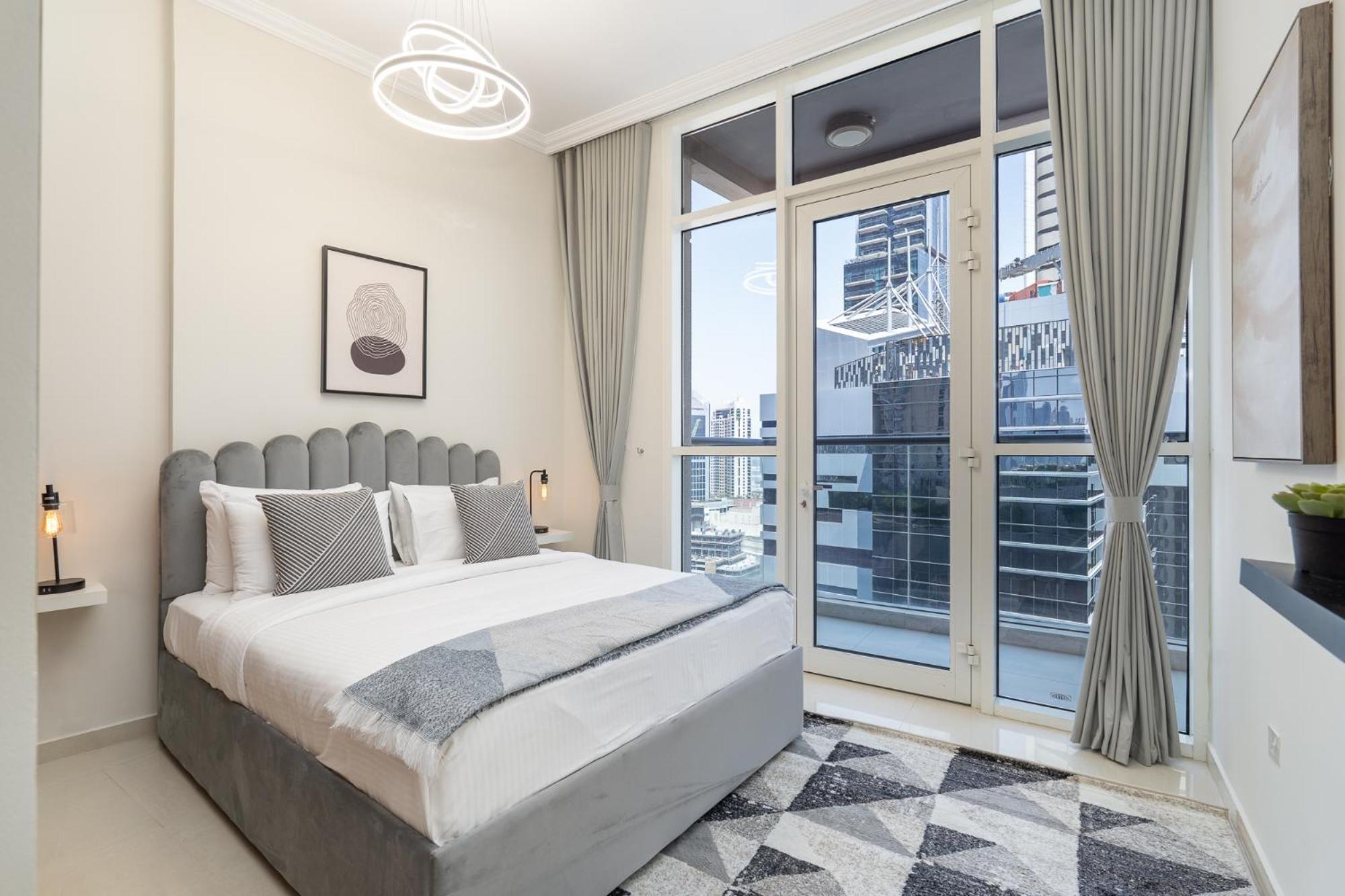 Heaven Crest Vacation Homes Downtown - Studio And 1 Bedroom Suites 2 Minute Walk To Dubai Mall And Burj Khalifa エクステリア 写真