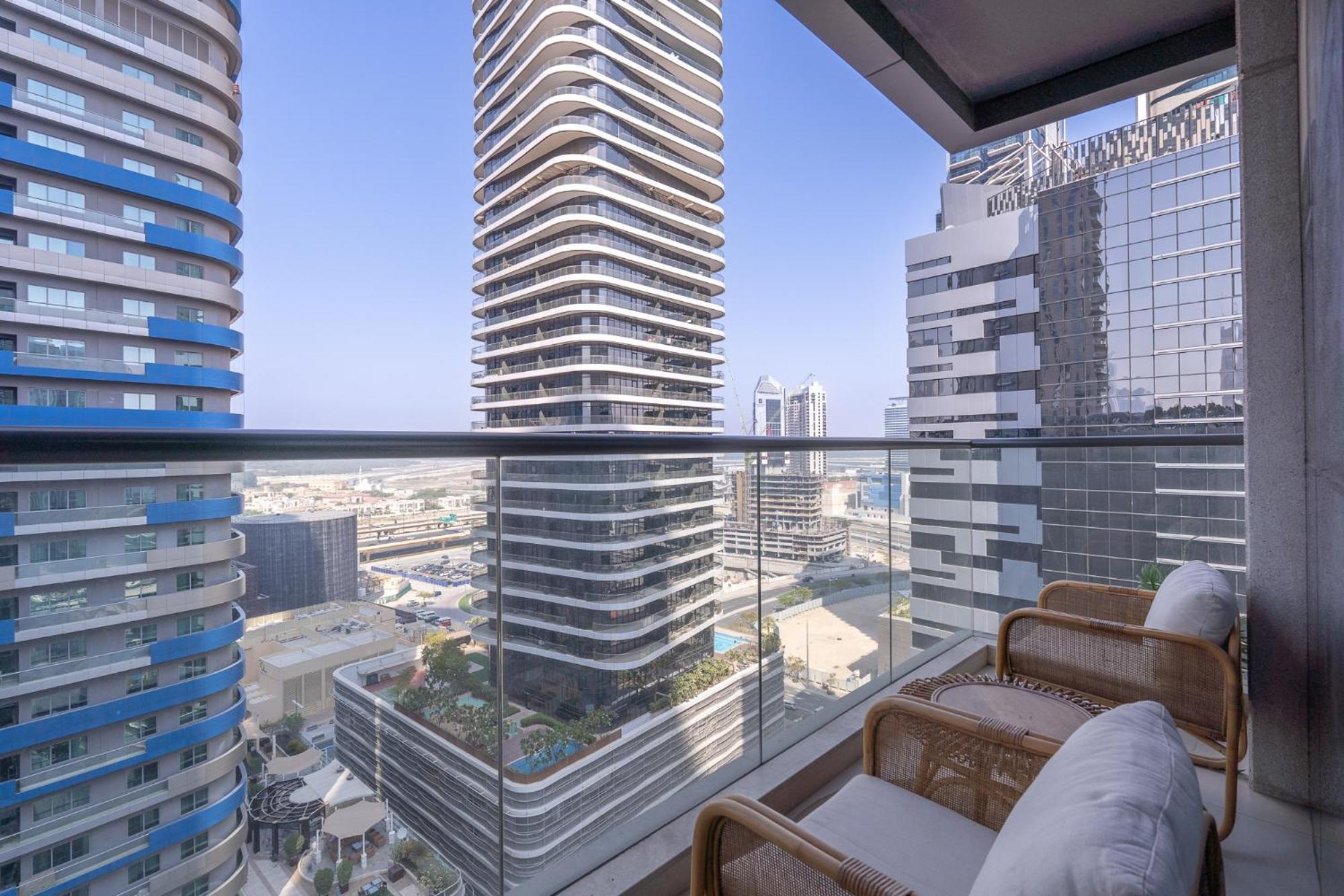 Heaven Crest Vacation Homes Downtown - Studio And 1 Bedroom Suites 2 Minute Walk To Dubai Mall And Burj Khalifa エクステリア 写真
